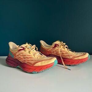 Hoka Speedgoat 5 USM 10 lightly used